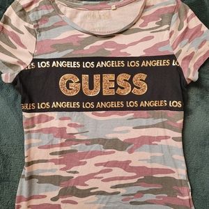 Guess top